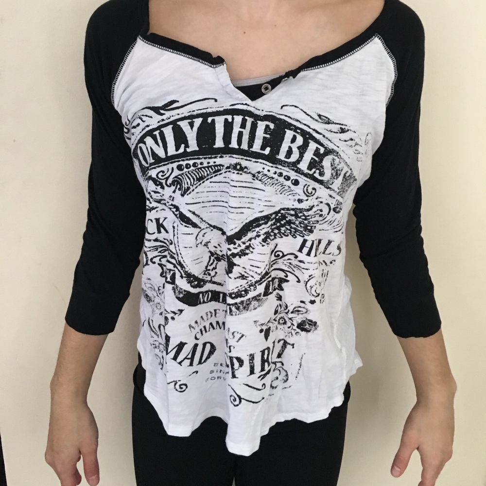 Garage graphic baseball t size small